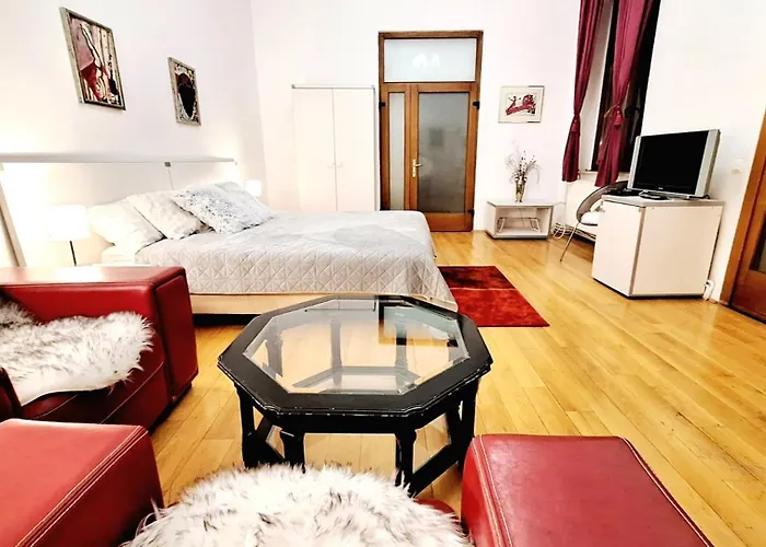 Appartement Ada Old Town 6 *